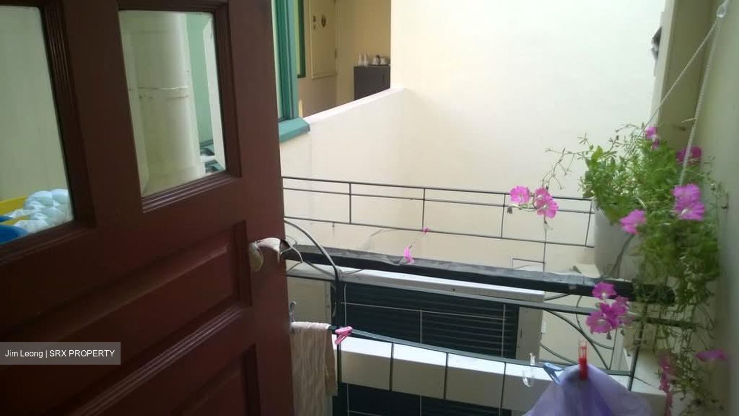 Hillview Heights (D23), Condominium #540524711